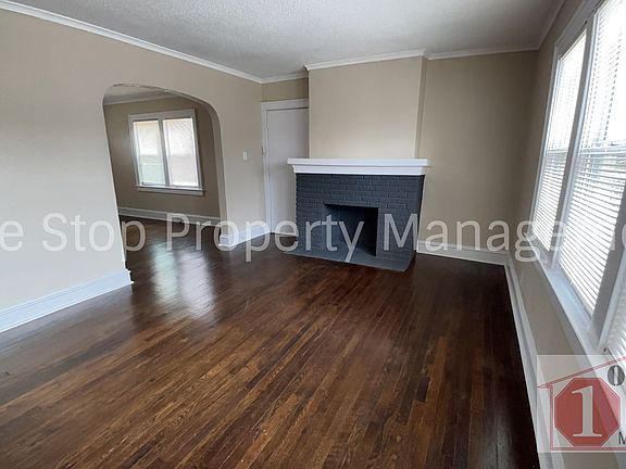 3rd image of 7325 Forest Ave