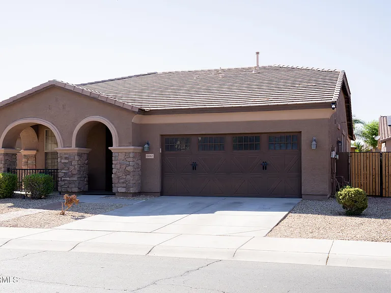 16062 W Tohono Dr — Photo 3