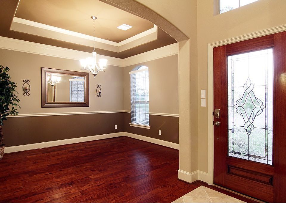 1st image of 9507 Ashmond Ln