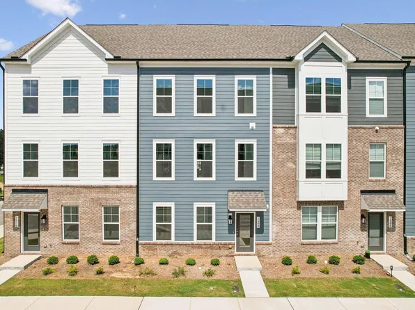 1508 Village Hall Ln, Wake Forest, NC 27587