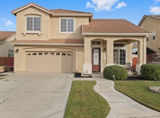 2827 Fortunemaker Ct, Riverbank, CA 95367