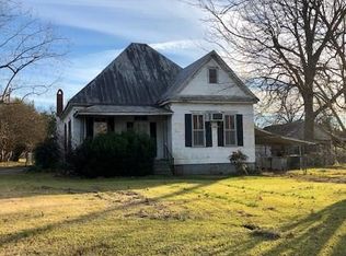 301 W Perry St, Demopolis, AL 36732