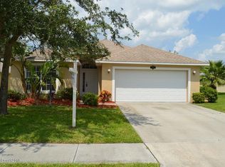 905 N Tavernier Cir NE, Palm Bay, FL 32905