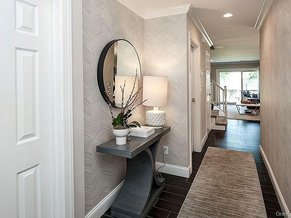 4th image of 155 Laurel Lane