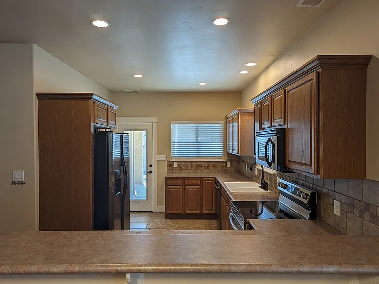 2835 1/2 Kelso Mesa Dr — Photo 14