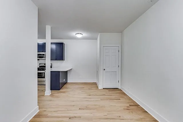 815 S Carpenter St #2F — Photo 4