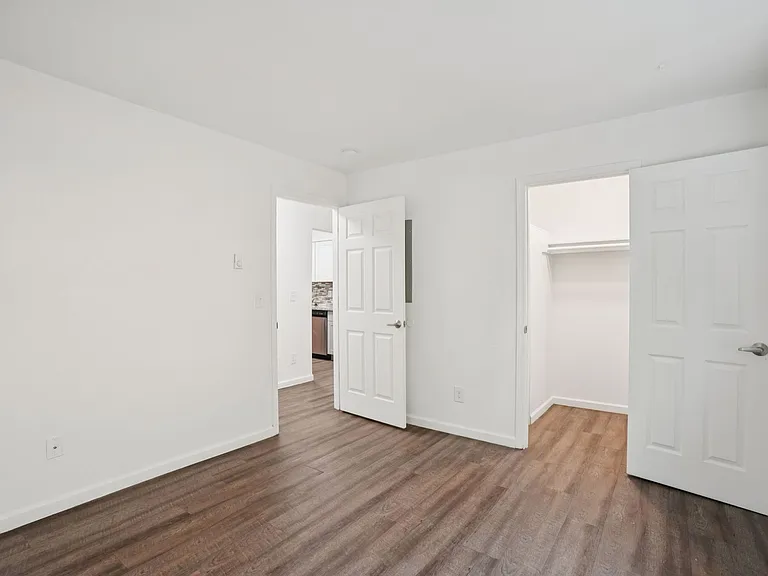 Images Springcreek Apartments — Photo 7