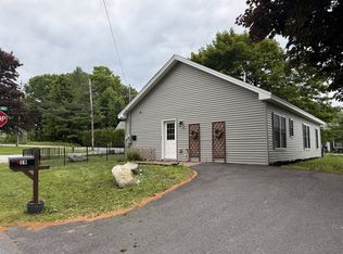19 Clearwater Ave, Lewiston, ME 04240