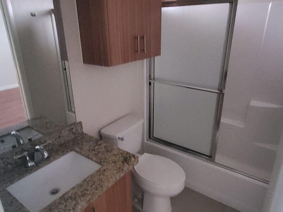 5th image of 109 S 49th St #1