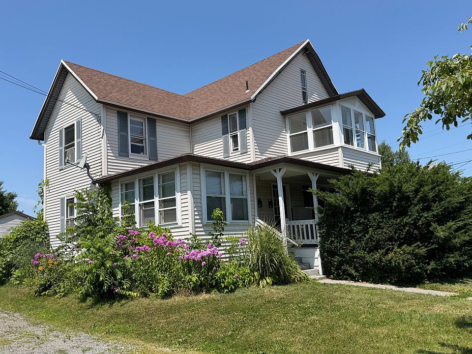1st image of 82 N Elm St #2