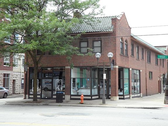 2nd image of 11 W 1st Ave #C