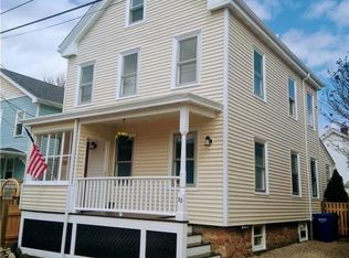 22 Connection St, Newport, RI 02840