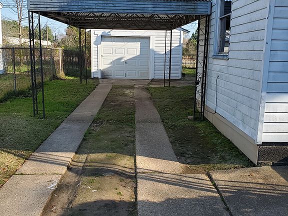 2nd image of 6117 Bowie St
