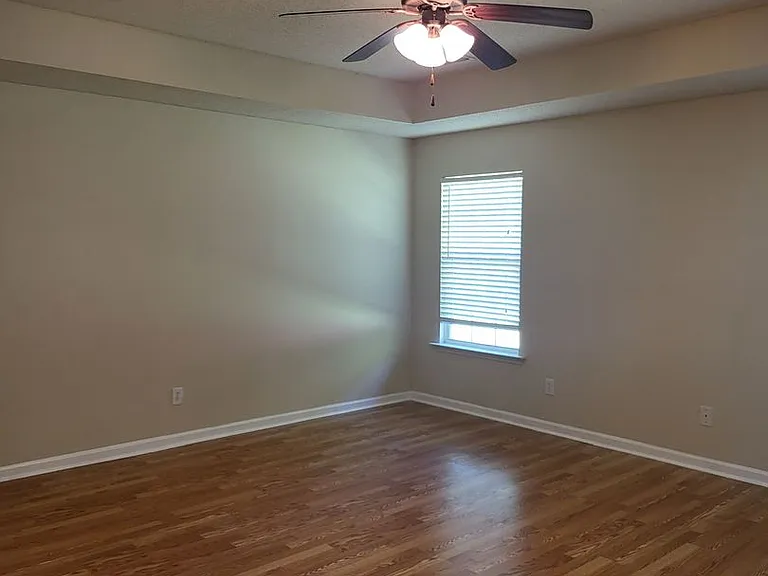 139 Autumn Haven Ln — Photo 6