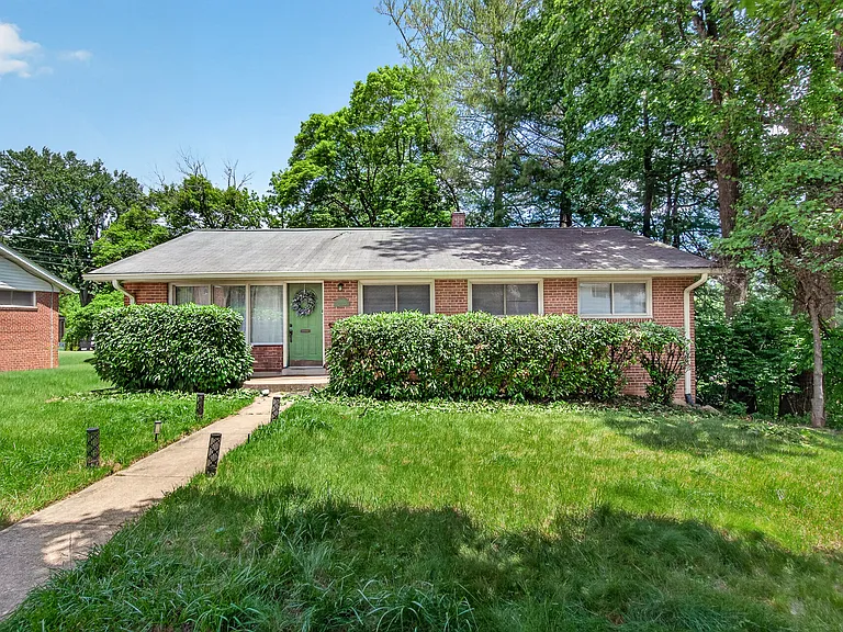 4905 Ertter Dr — Photo 8