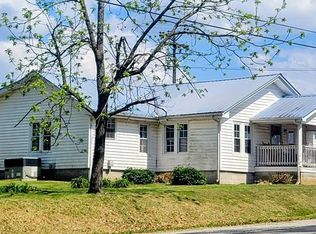 19 Turkey Scratch Rd, Spencer, TN 38585