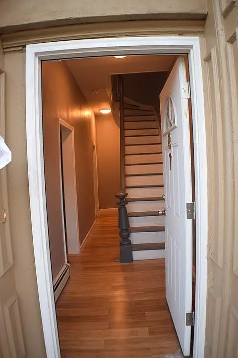 87 Orient Ave — Photo 4