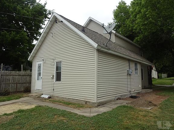 4th image of 1512 Avenue B