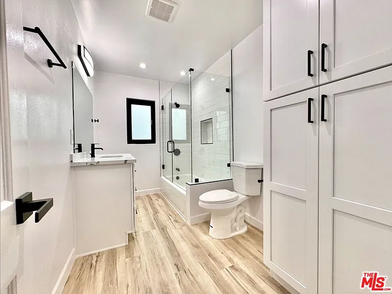 121 S Crescent Dr #A — Photo 5