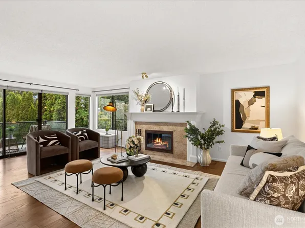 217 Alder Street #101, Edmonds, WA 98020