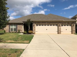 4525 Blairmont Dr SE, Owens Cross Roads, AL 35763