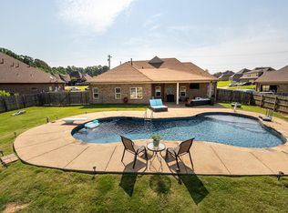 429 Julia Ann Dr, Atoka, TN 38004