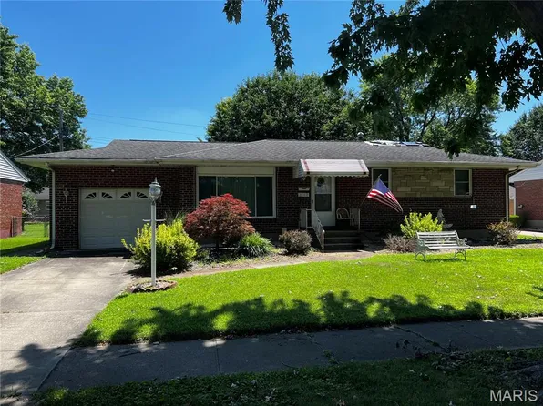 3148 Davis Ave, Granite City, IL 62040