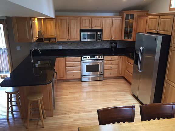4th image of 7900 Bonny Dr