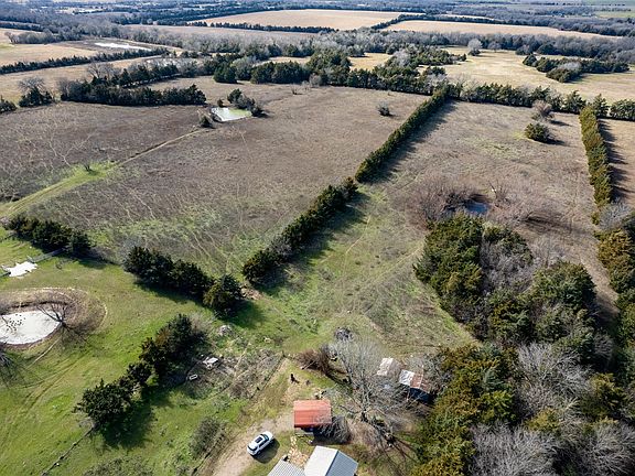3rd image of County Road 33100