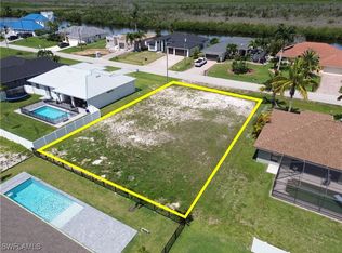 1105 NW 43rd Ave, Cape Coral, FL 33993