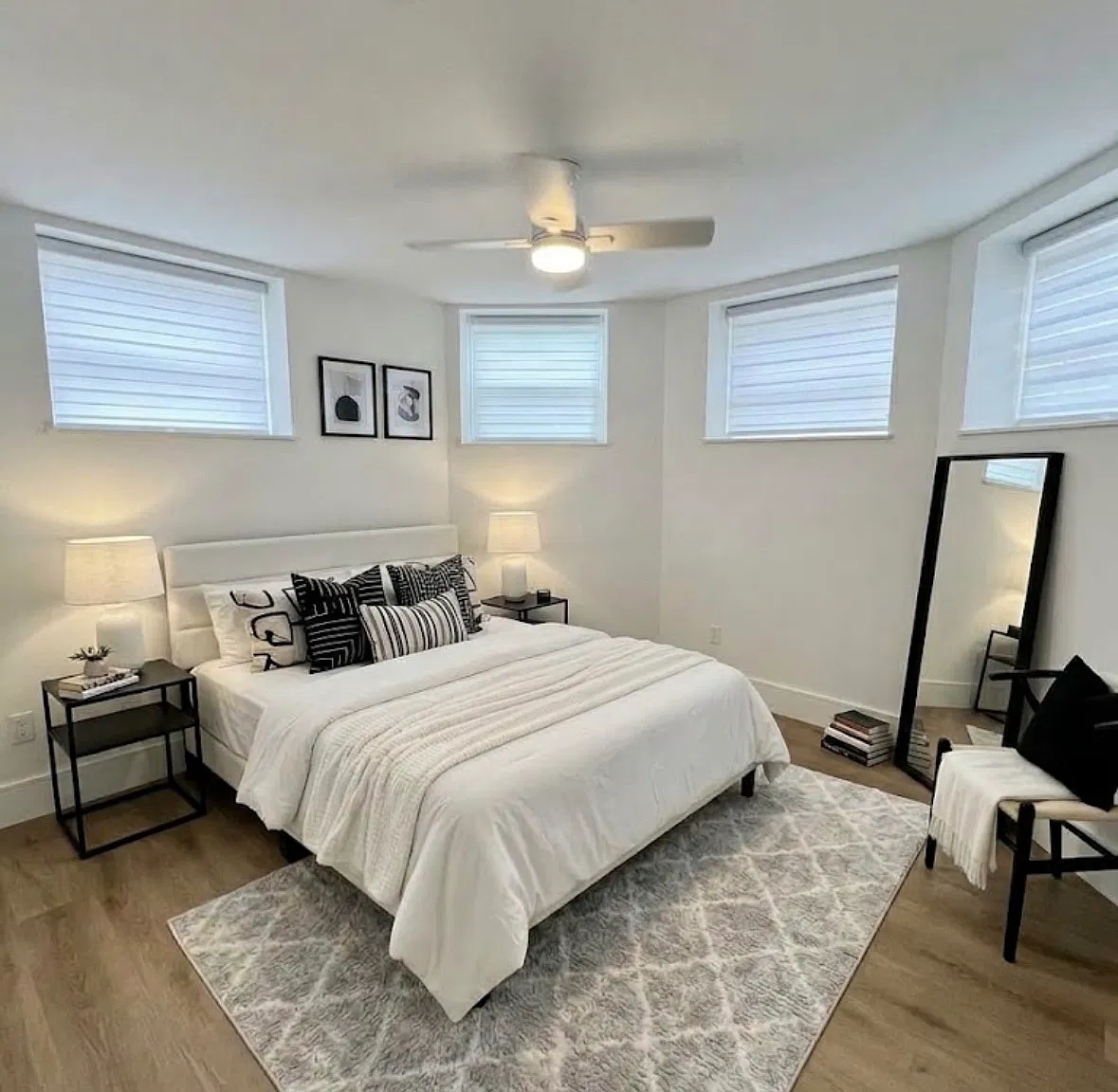 2 bed, 725 sqft, $3,600 — Photo 3