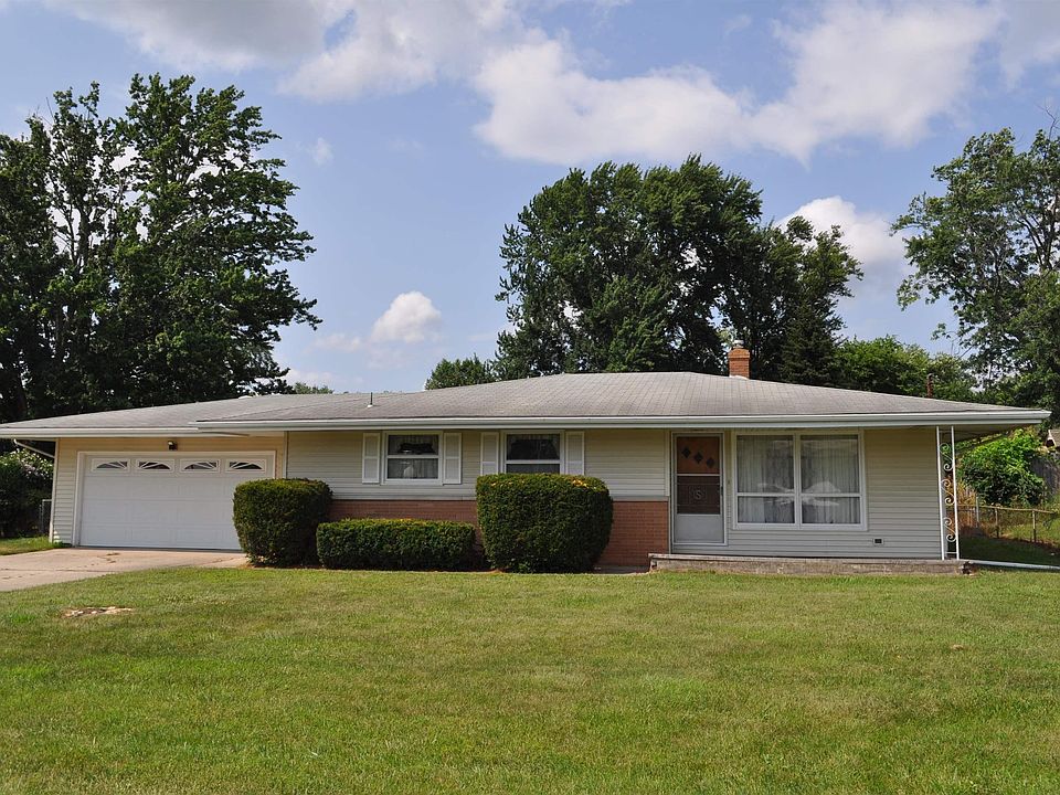 1st image of 24043 Sunnyside Ave