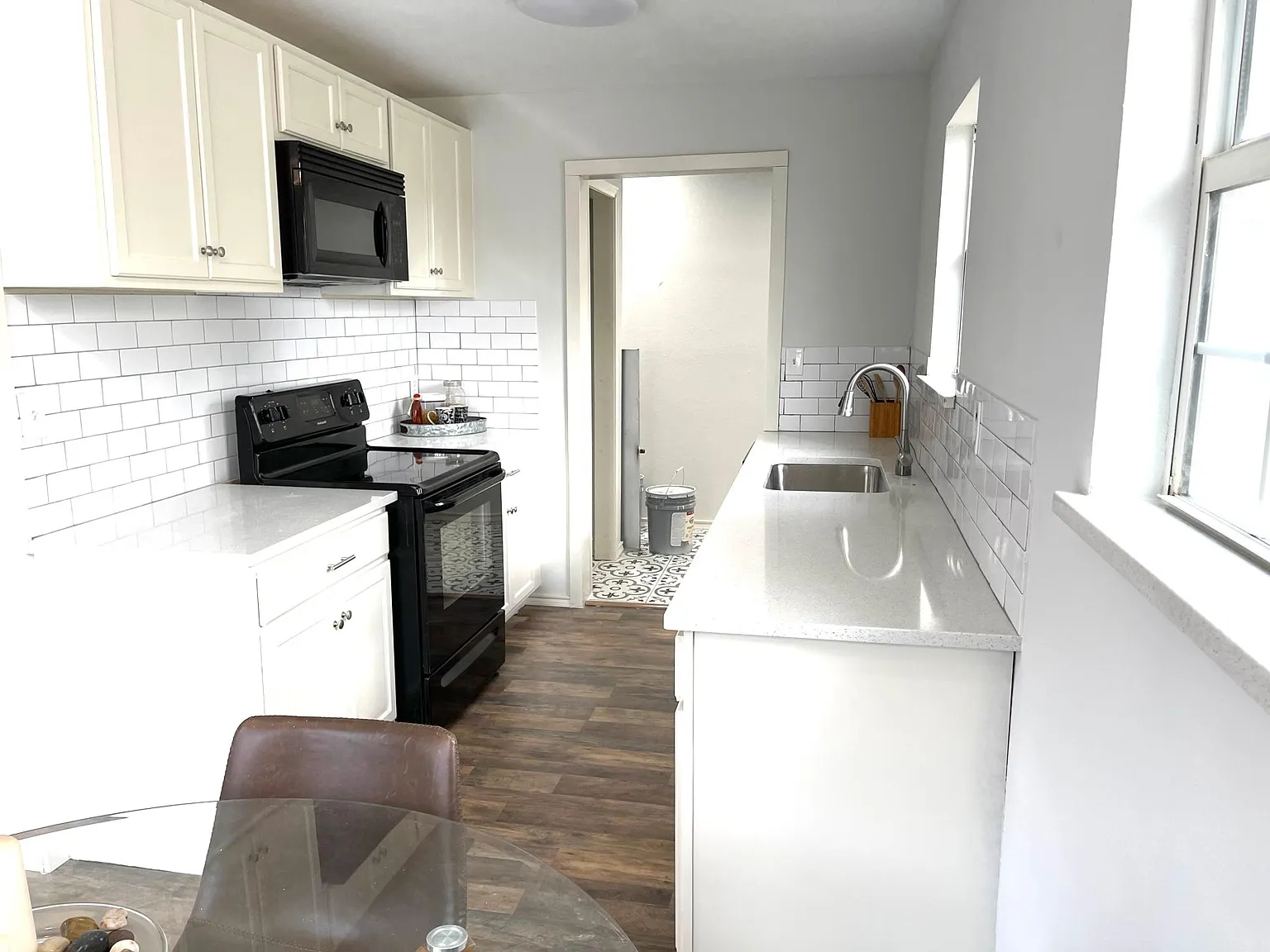 2 bed, 864 sqft, $1,475 — Photo 1