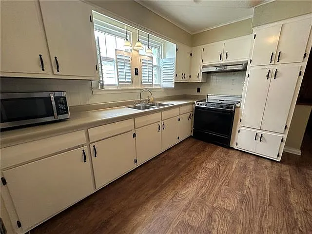 803 Chipley St — Photo 3