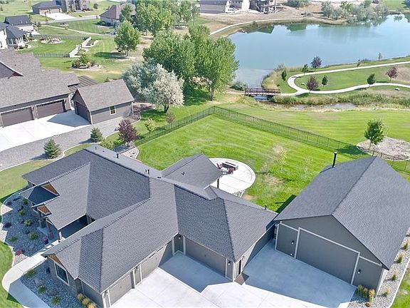 4th image of 5520 Green Teal Dr