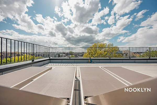 Rented by Nooklyn NYC LLC | media 31