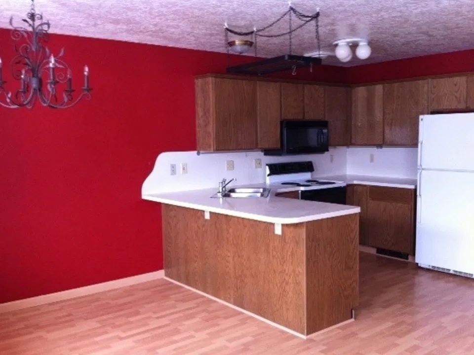 Building Photo 3