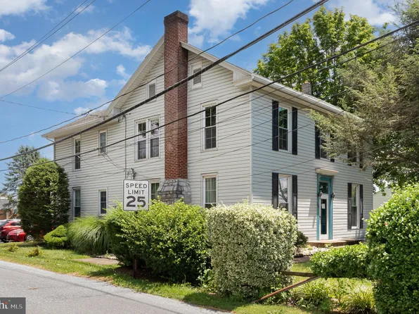 186 N Harrisburg St, Oberlin, PA 17113