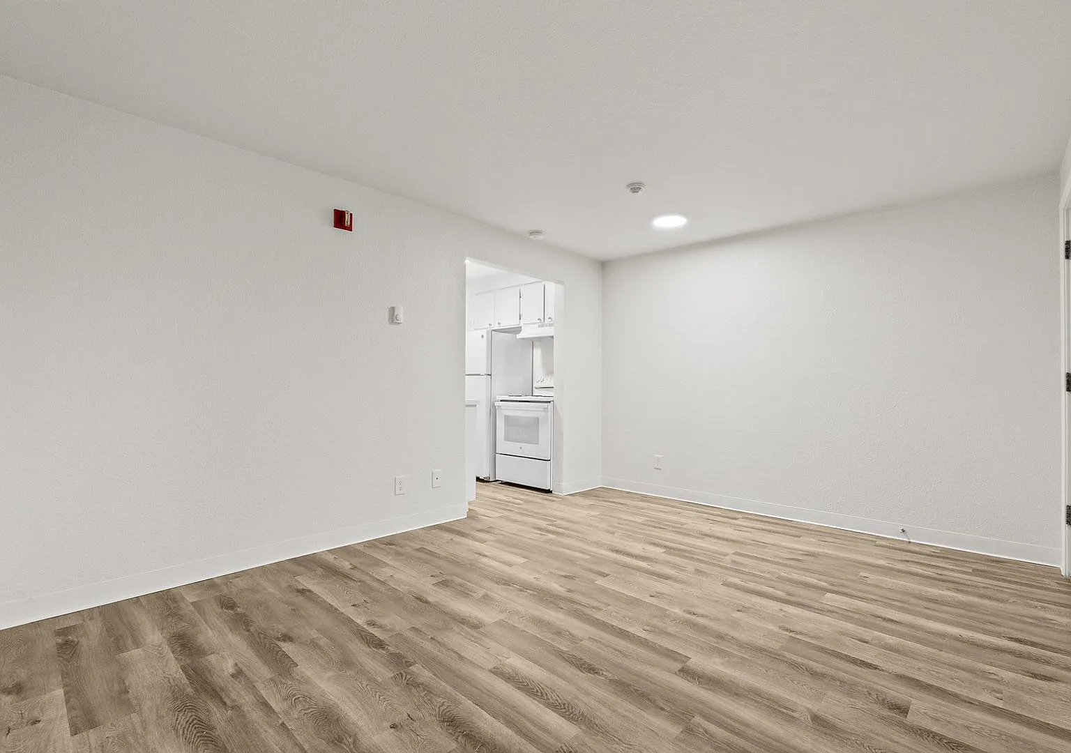 Bayview (105) — Photo 4