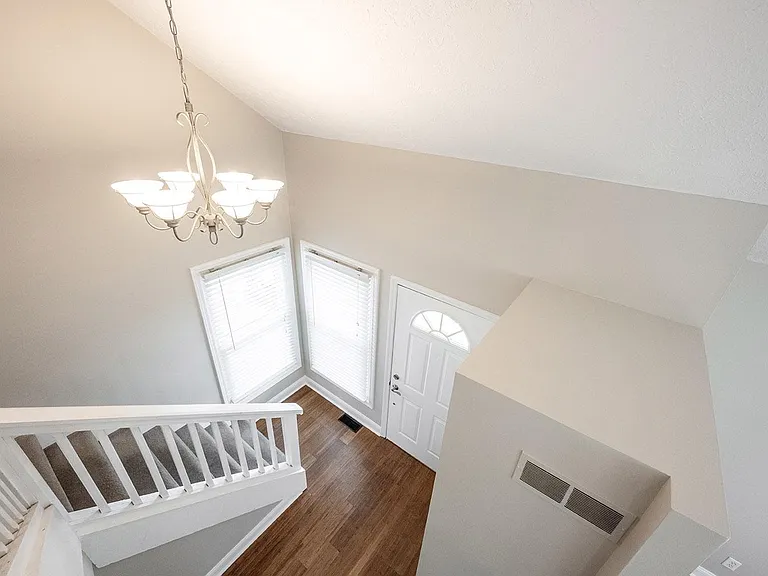 11704 Cameron Dr — Photo 24