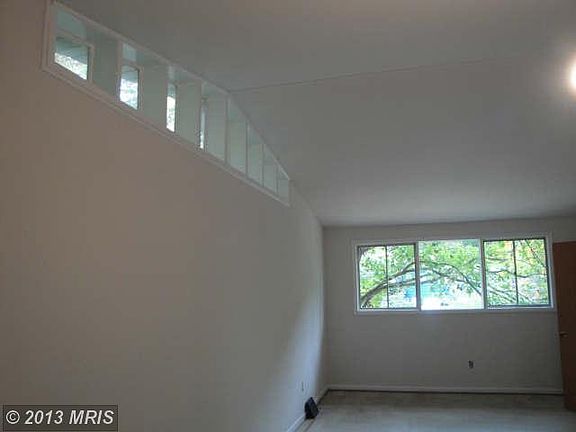 4th image of 4003 Wexford Dr