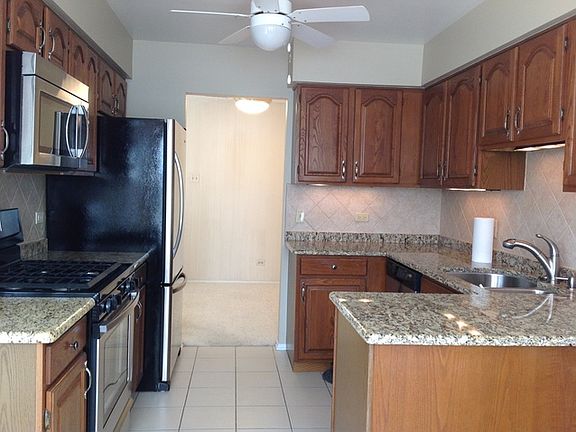 3rd image of 1312 Coventry Cir