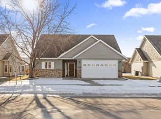 4336 37th Ave S, Fargo, ND 58104