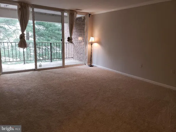 1434 Northgate Sq Unit 22B, Reston, VA 20190