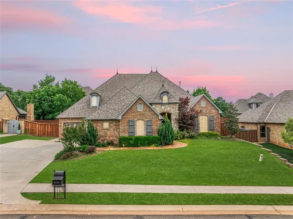 2708 Cattle Dr, Edmond, OK 73034