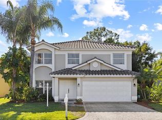 12941 Eagle Pointe Cir, Fort Myers, FL 33913