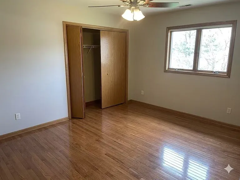 135 Deertrail Dr — Photo 13
