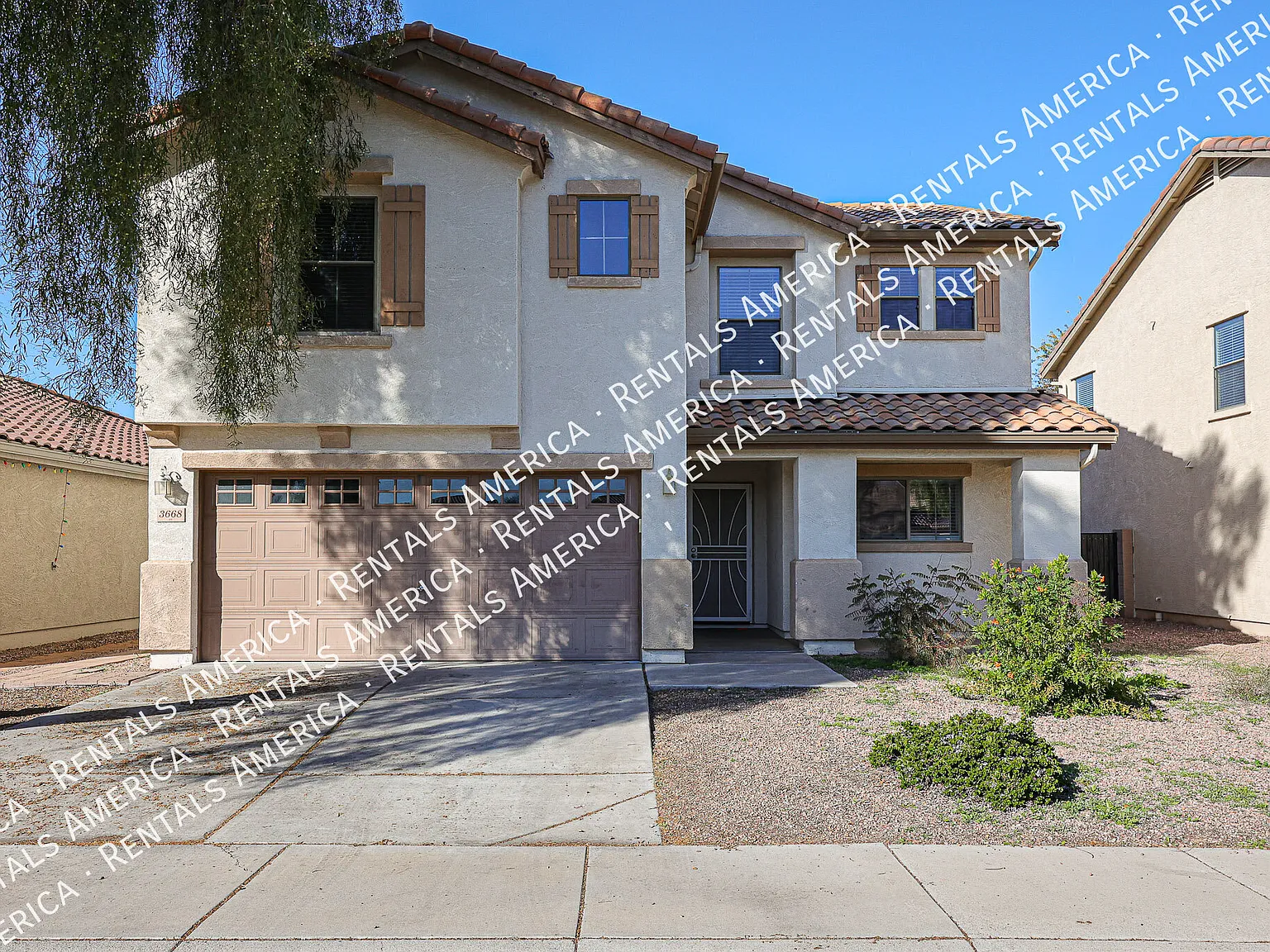 3 bed, 2.5 bath, 1837 sqft, $2,150 — Photo 1