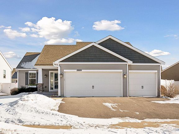 2nd image of 19009 Ivanhoe Dr NW