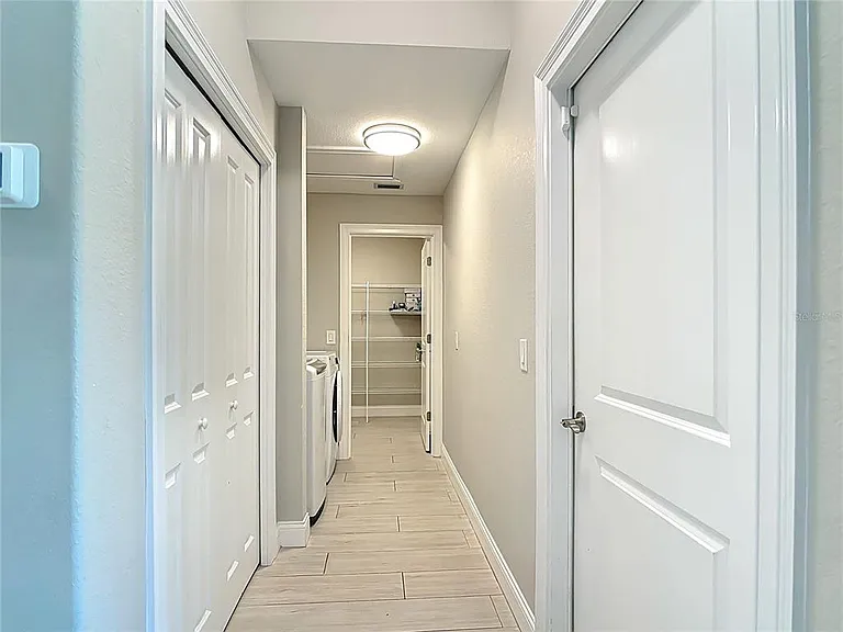 540 Alabama Ave — Photo 48